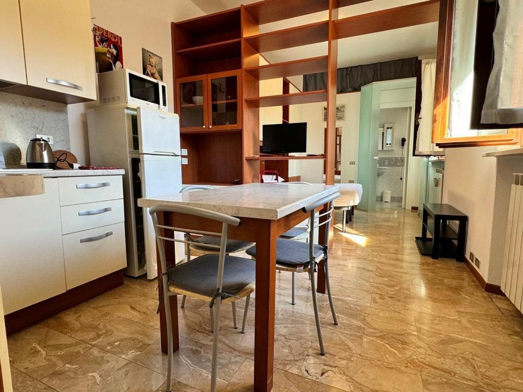 Appartamenti I Liutai Cremona Exteriör bild